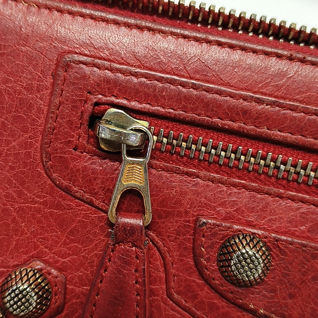 Authenticated pre-owned  Classic City Lambskin Red Wallet - Wallet at Looply