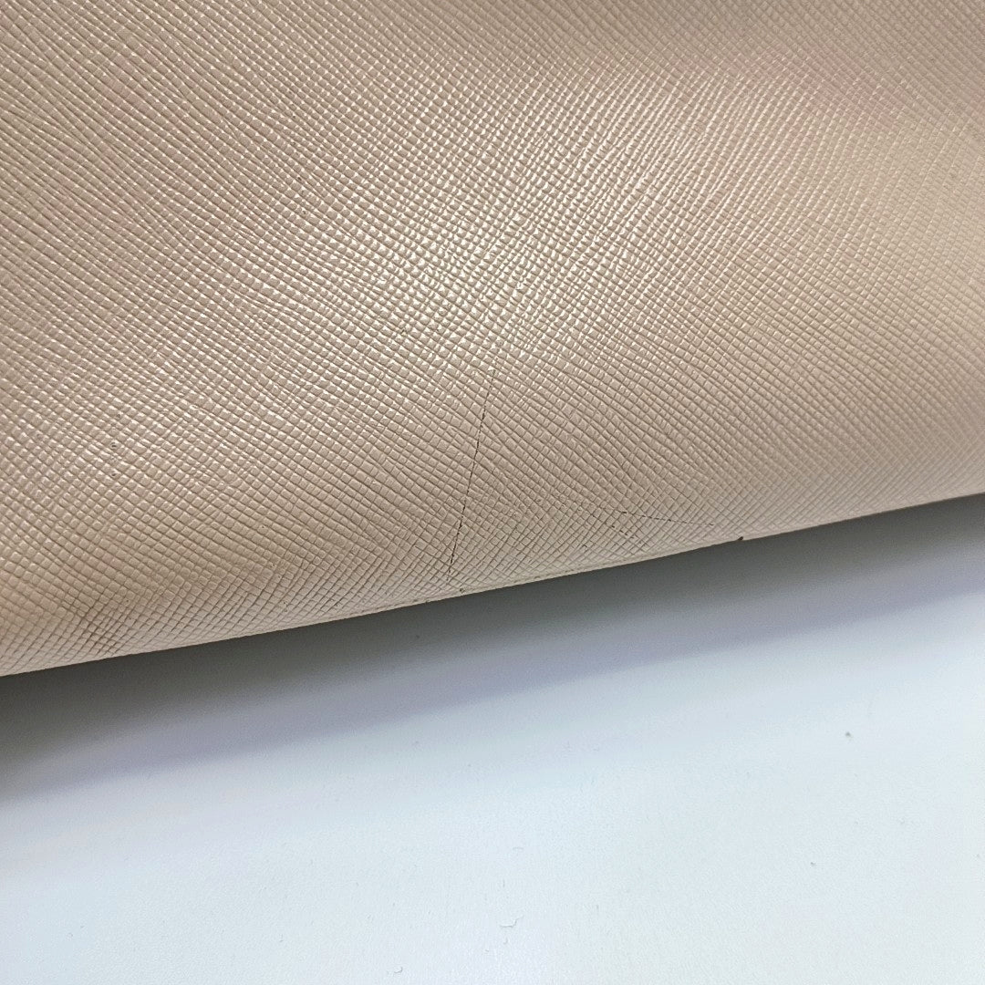 Authenticated pre-owned  Galleria Small Calfskin Beige - Shoulder Bag at Looply