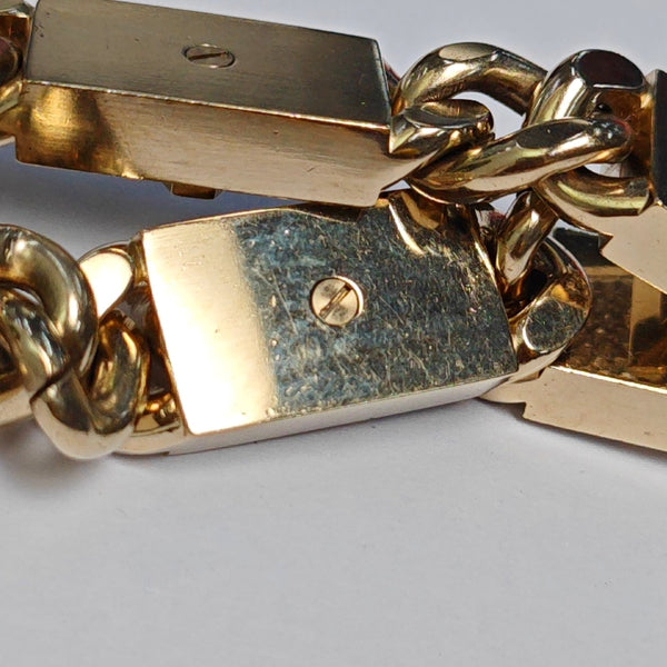 Authenticated pre-owned  Gold-tone Metal Gold Necklace - Necklace at Looply