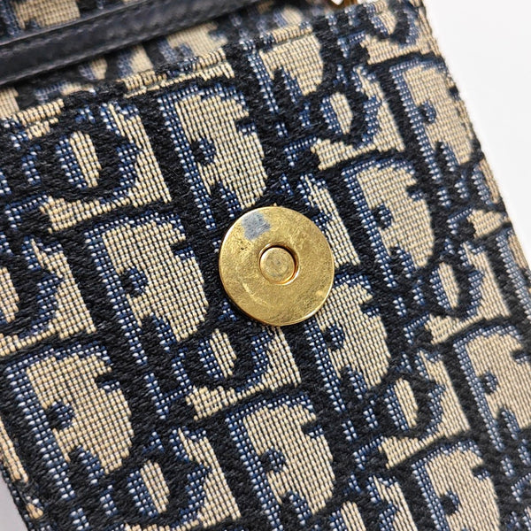 Authenticated pre-owned  Saddle Monogram Canvas Blue - Shoulder Bag at Looply