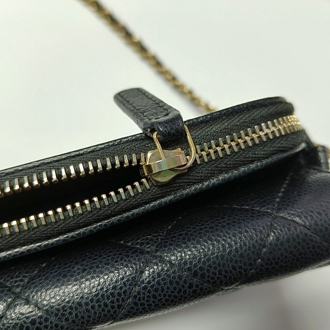 Authenticated pre-owned  Classic Flap Quilted Grained Calfskin Black - Shoulder Bag at Looply