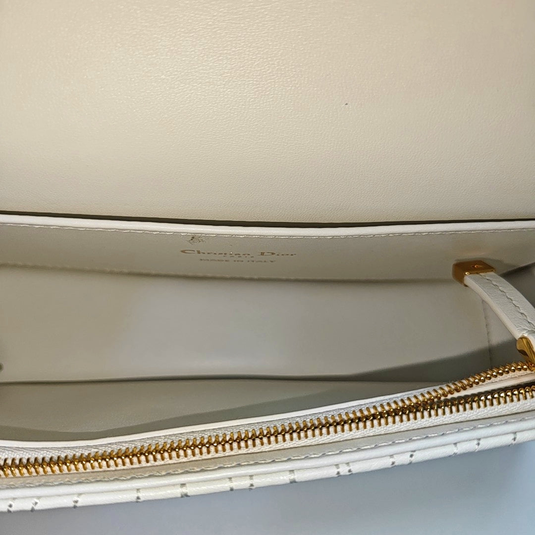 Miss Dior Quilted Calfskin White