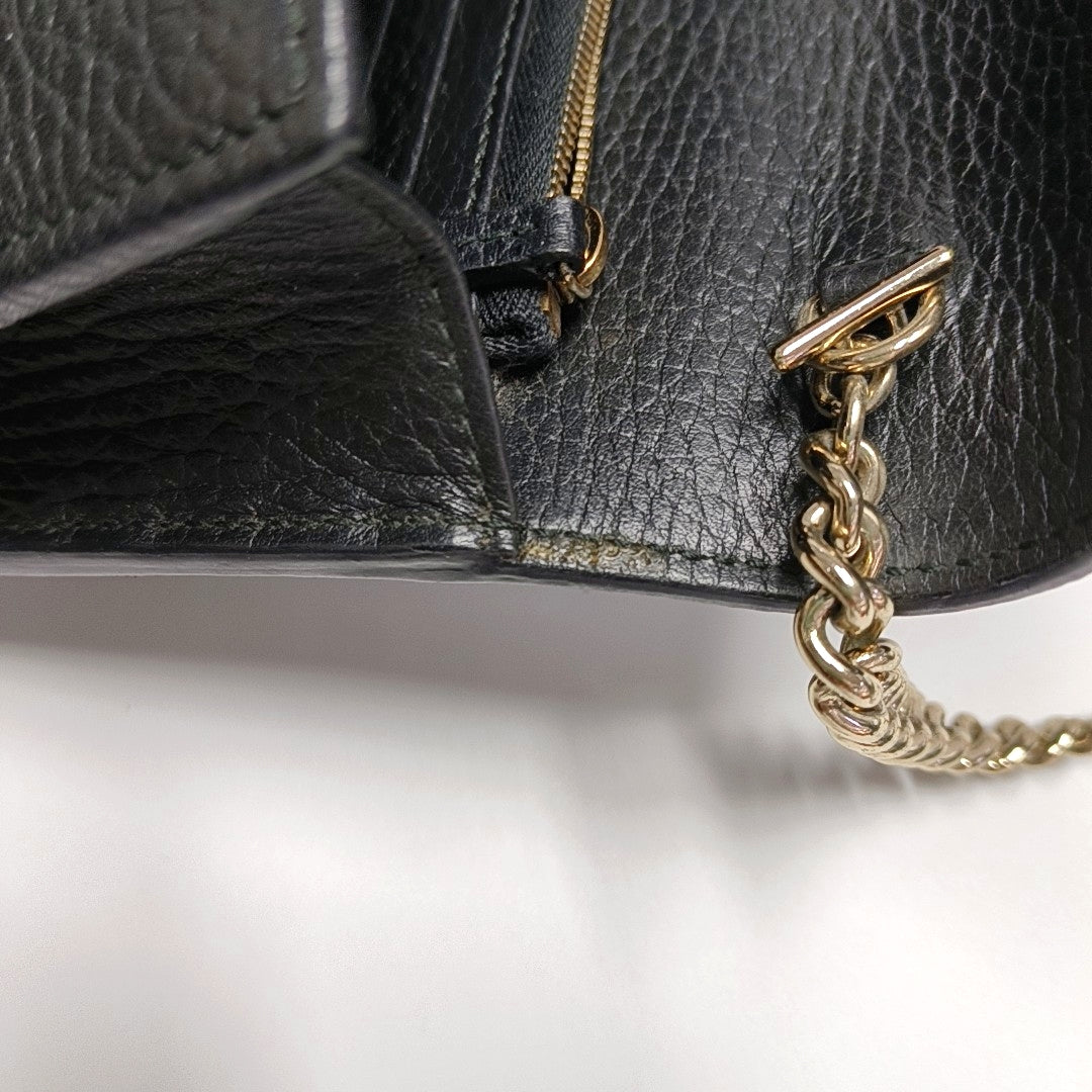 Authenticated pre-owned  Interlocking G Calfskin Black - Handbags at Looply