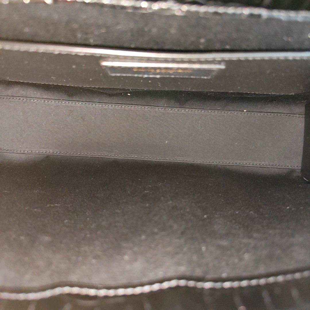 MANHATTAN Calfskin Black
