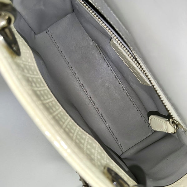 Authenticated pre-owned  Lady Dior Mini Patent Leather White - Crossbody Bag at Looply