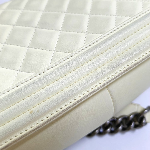 Authenticated pre-owned  Boy Chanel Medium Quilted Lambskin White - Crossbody Bag at Looply
