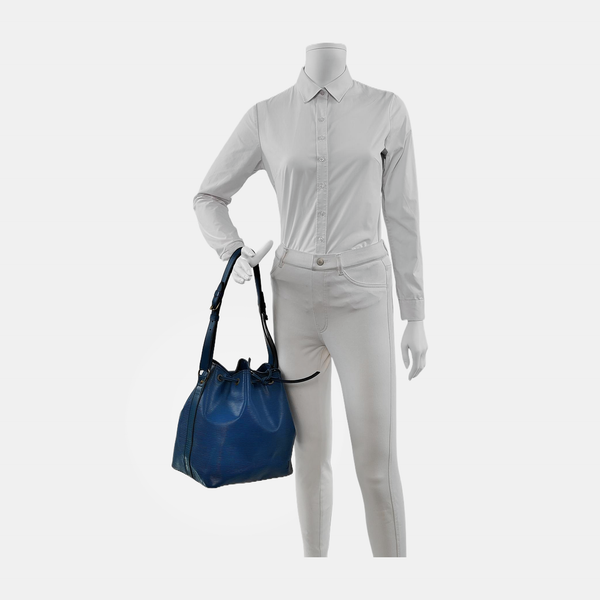 Authenticated pre-owned  NéoNoé PM Calfskin Blue - Handbags at Looply