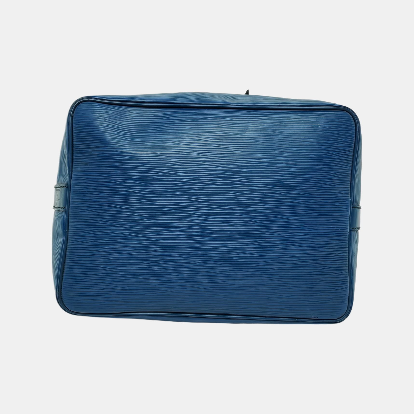 Authenticated pre-owned  NéoNoé PM Calfskin Blue - Handbags at Looply