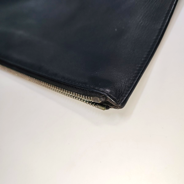 Authenticated pre-owned  Monster Calfskin Black - Handbags at Looply