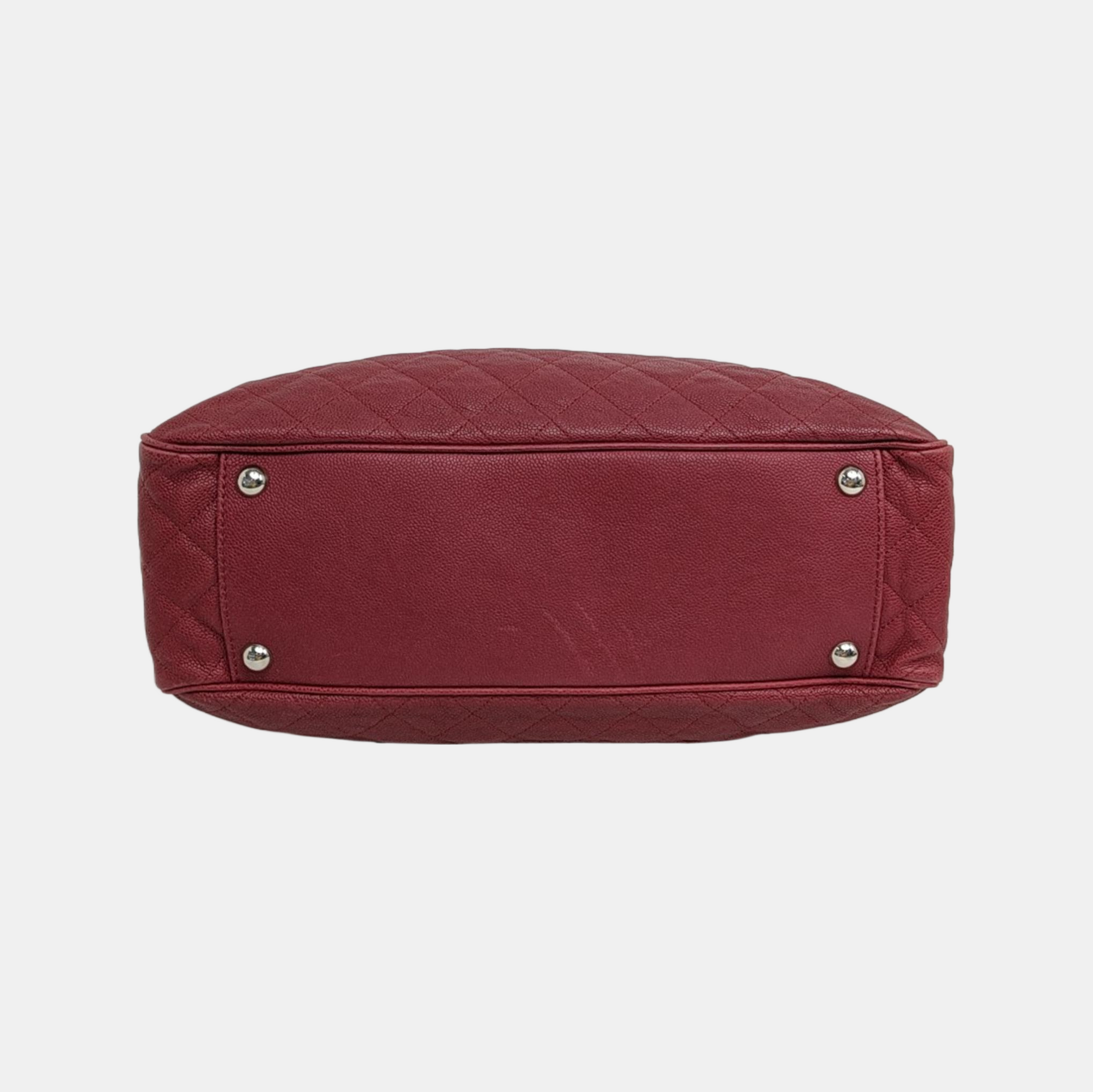 Authenticated pre-owned  Chanel GST Large Quilted Grained Calfskin Red - Shoulder Bag at Looply
