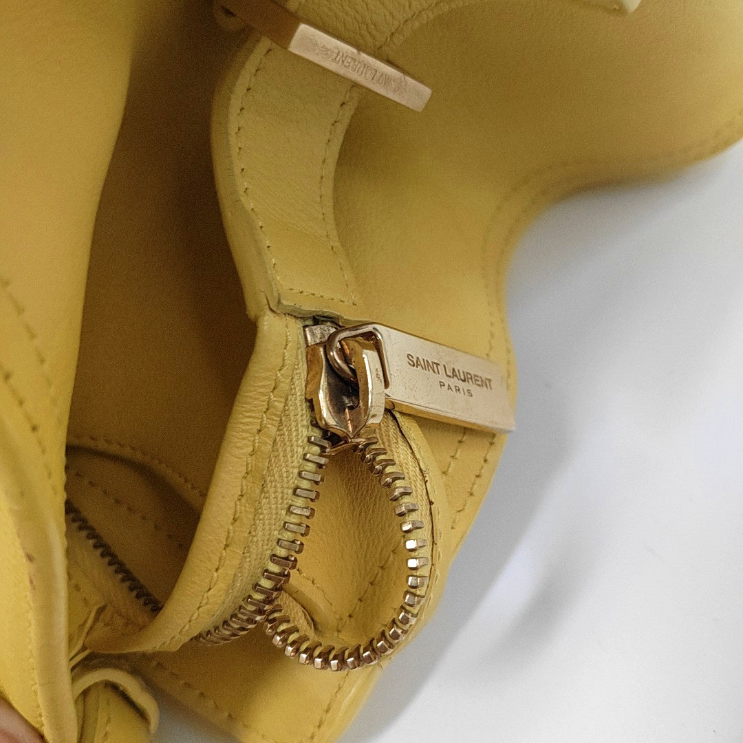 Authenticated pre-owned  Chyc Y Ligne Small Calfskin Yellow - Shoulder Bag at Looply