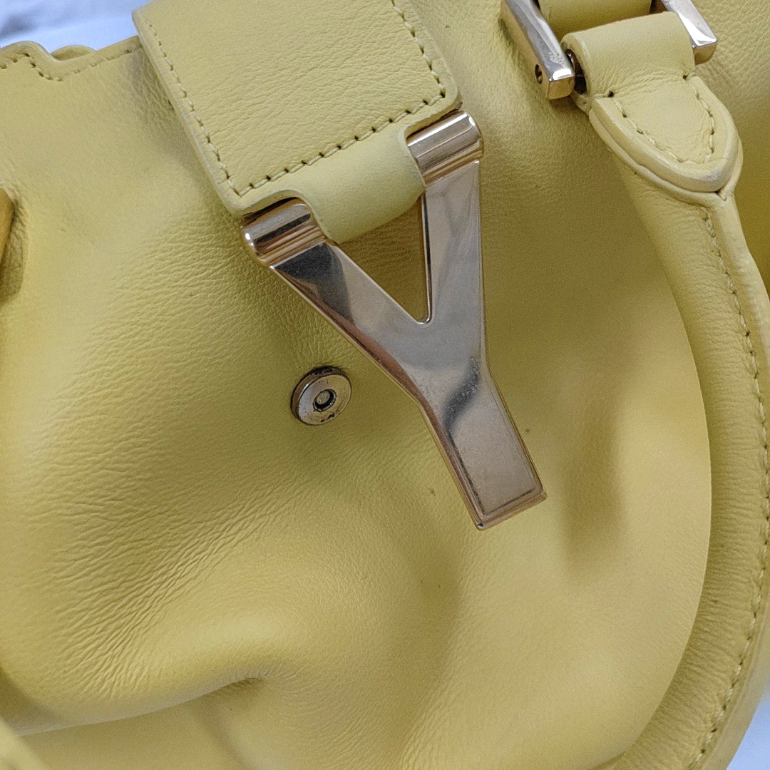 Authenticated pre-owned  Chyc Y Ligne Small Calfskin Yellow - Shoulder Bag at Looply