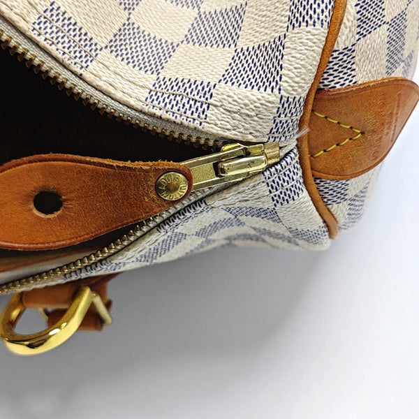 Authenticated pre-owned  Speedy 30 Damier Azur Coated Canvas White - Top Handle Bag at Looply