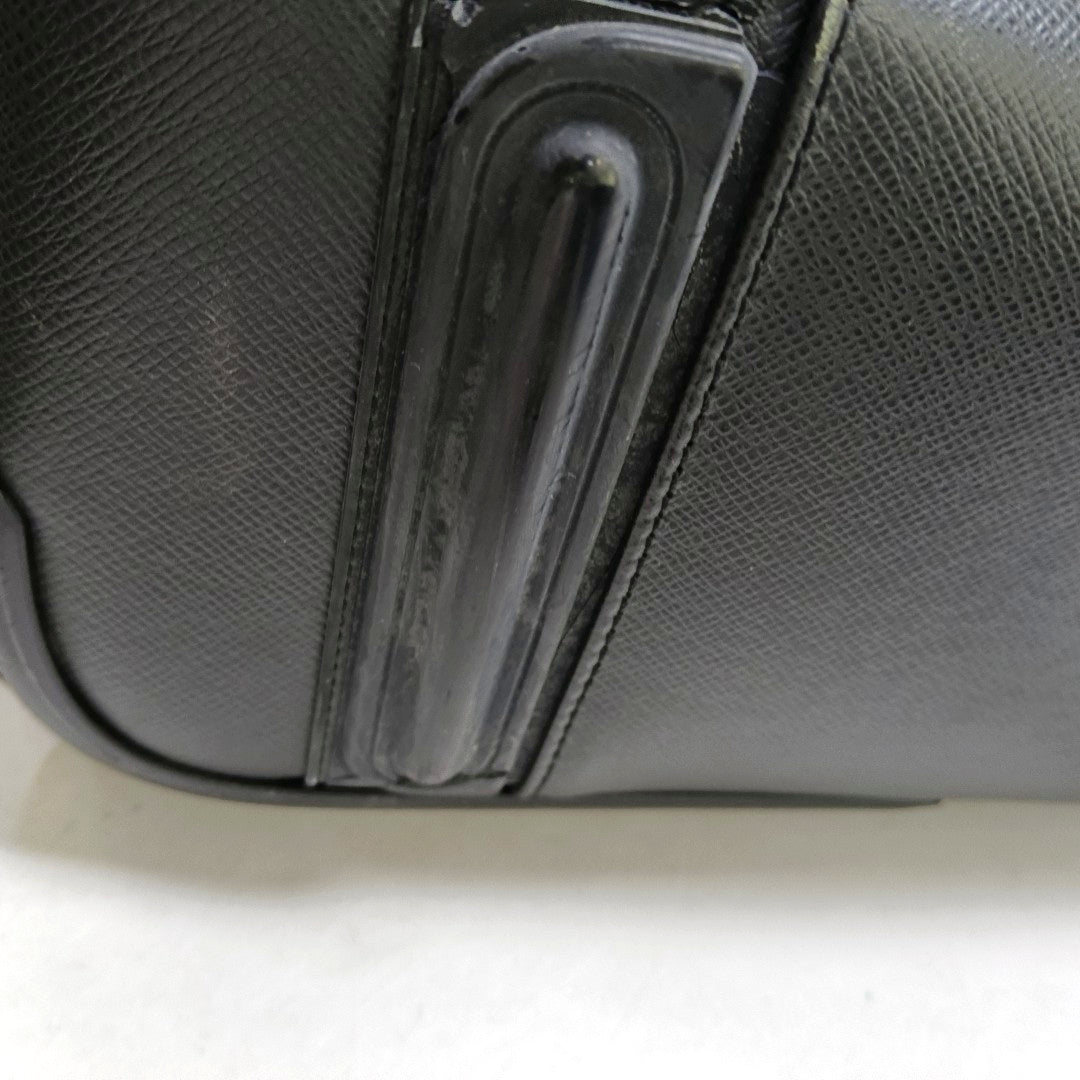 Authenticated pre-owned  Pegase 55 Calfskin Black - Luggage at Looply