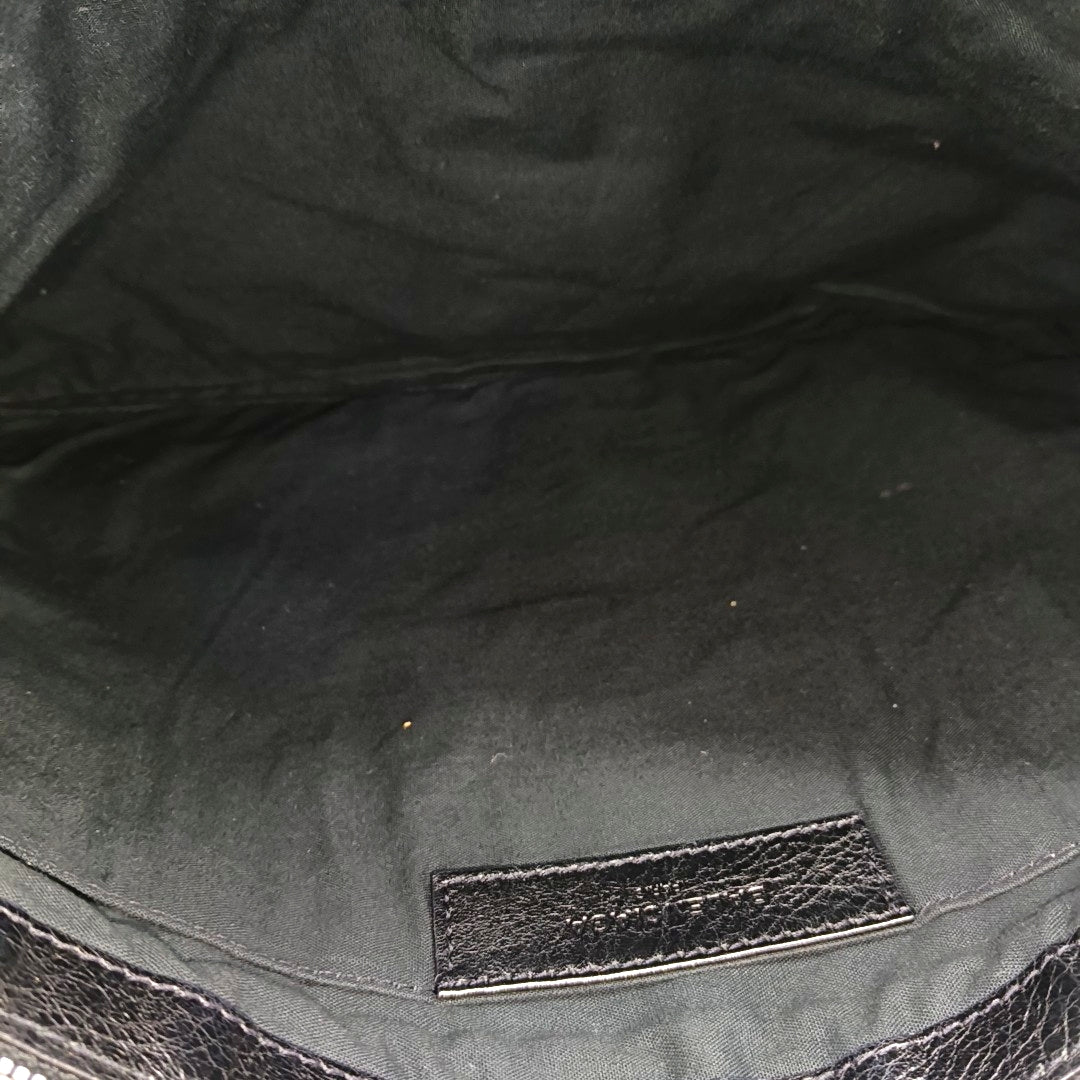 Authenticated pre-owned  Classic City Medium Lambskin Black - Clutch at Looply