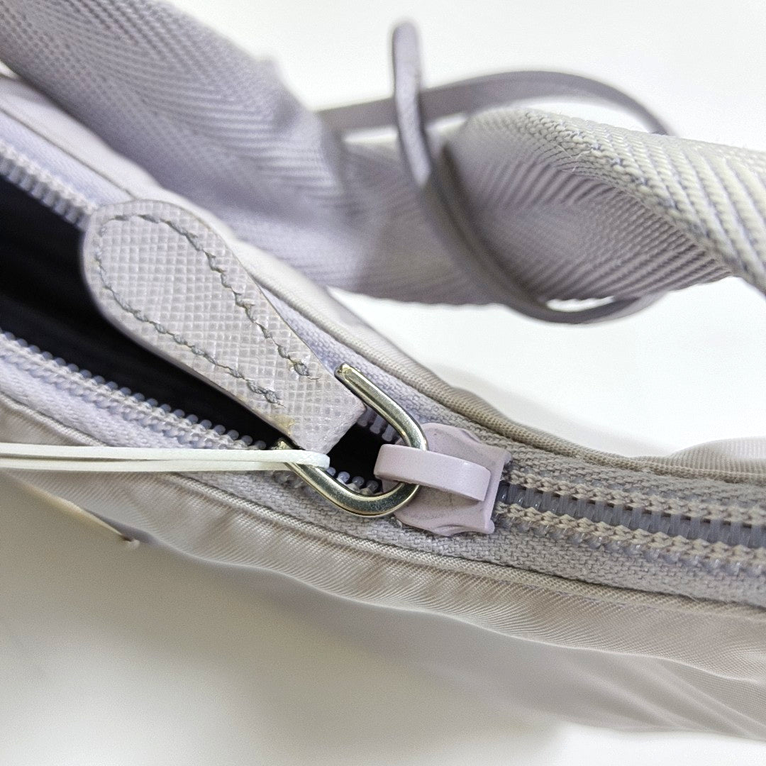 Re-Edition2005 Mini Nylon Morado