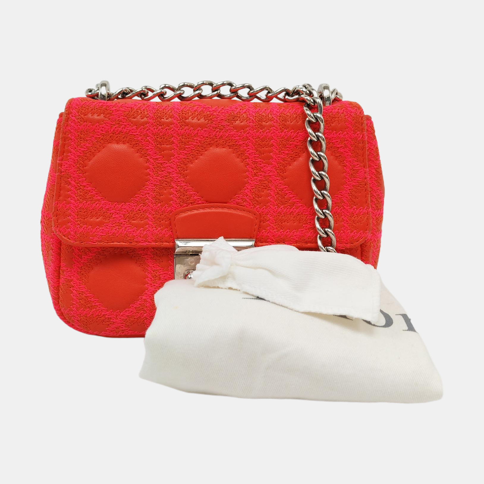 Authenticated pre-owned  Miss Dior Quilted Damier Calfskin Red - Shoulder Bag at Looply