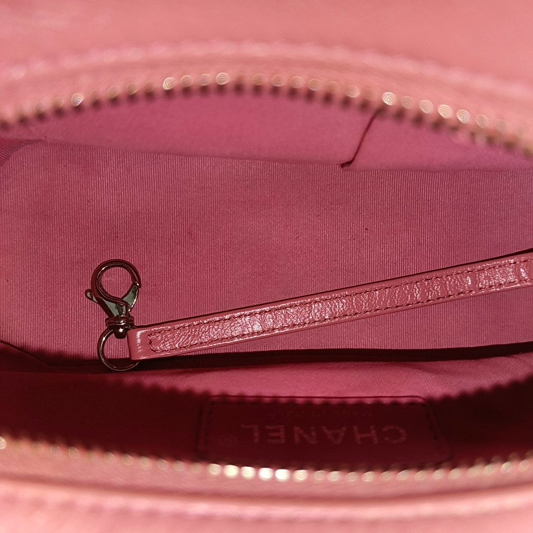 GABRIELLE Small Quilted Calfskin Red