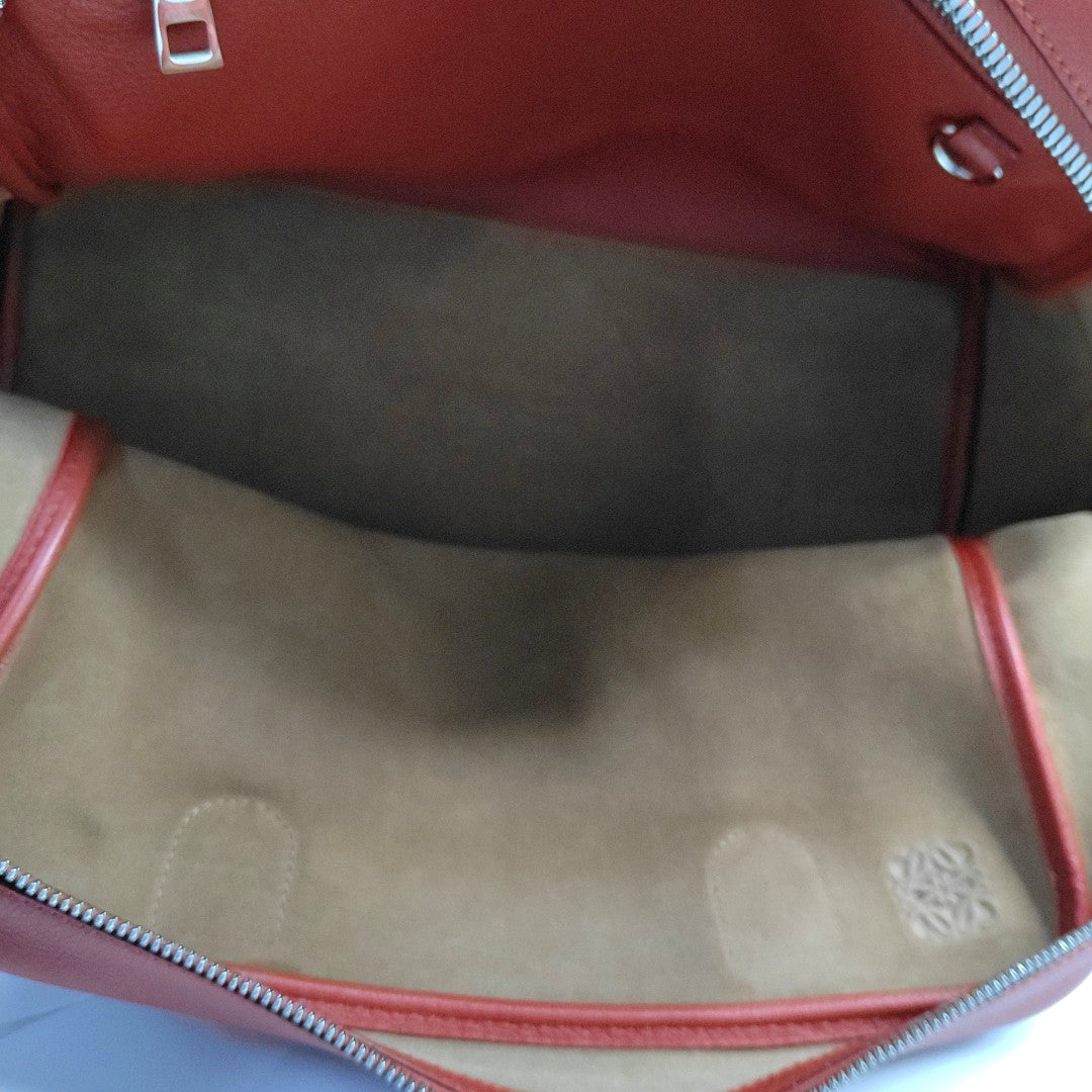 Authenticated pre-owned  Amazona Calfskin Red - Top Handle Bag at Looply