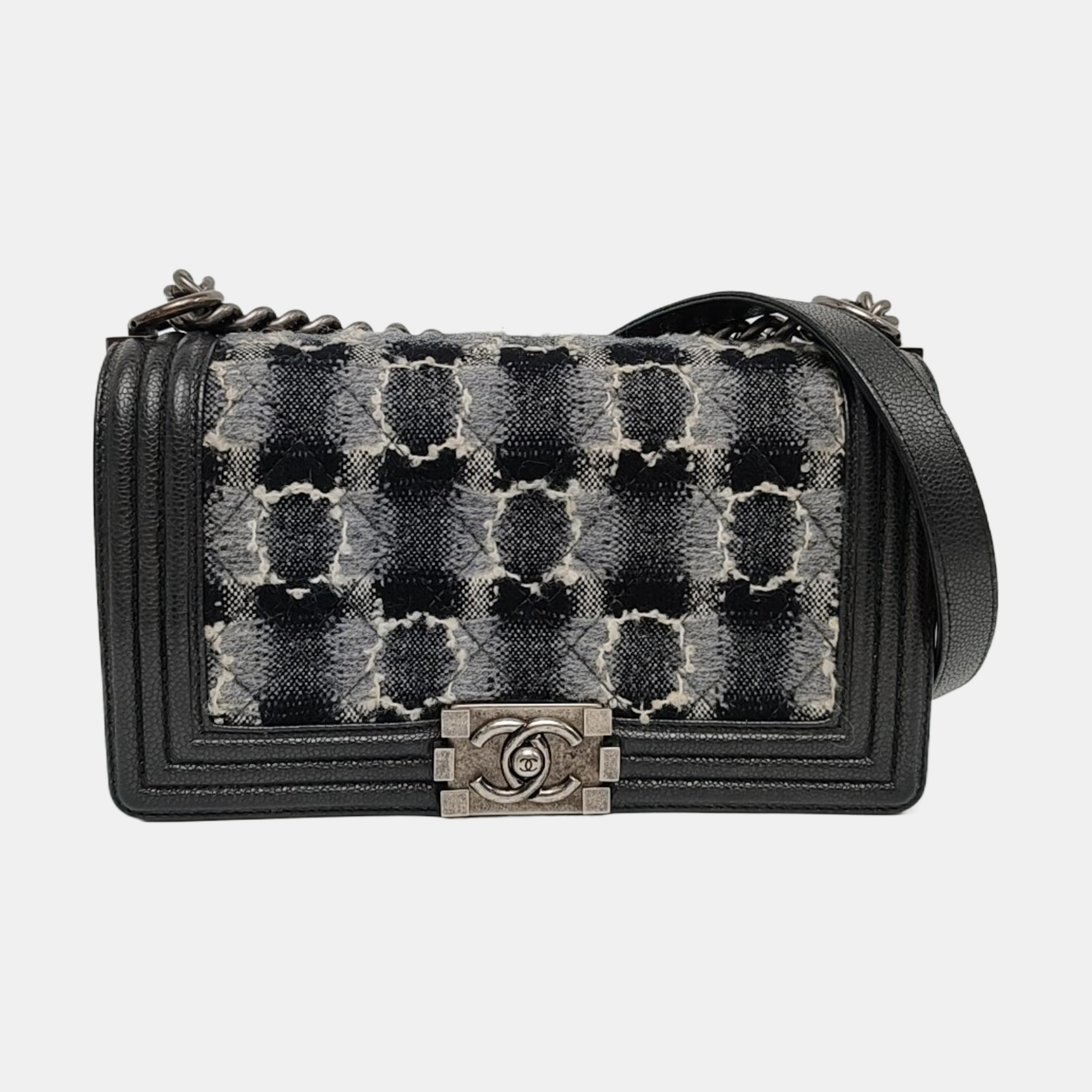 Authenticated pre-owned  Boy Chanel Medium Quilted Wool Black - Crossbody Bag at Looply