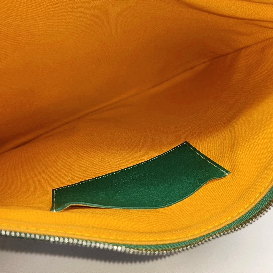 Authenticated pre-owned  Goyard Sénat Coated Canvas Green - Clutch at Looply