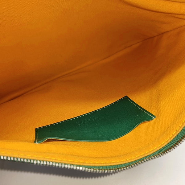 Authenticated pre-owned  Goyard Sénat Coated Canvas Green - Clutch at Looply