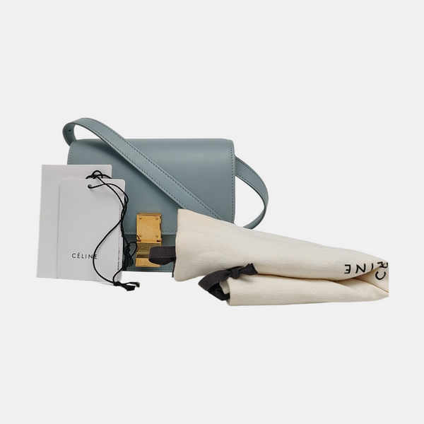 Authenticated pre-owned  Classic Box Calfskin Blue - Shoulder Bag at Looply