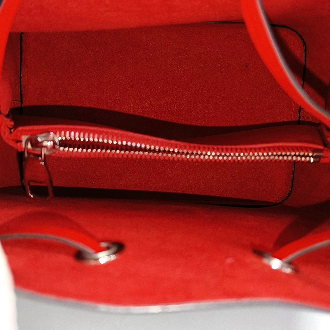 Authenticated pre-owned  Néonoé MM Epi Blue - Crossbody Bag at Looply