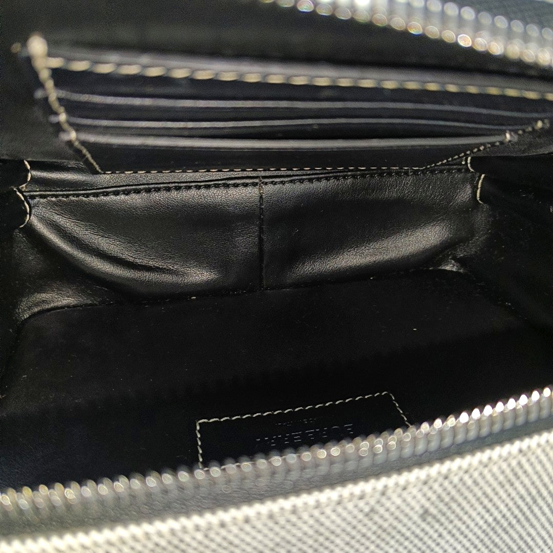 Authenticated pre-owned  Horseferry Fabric Gray - Shoulder Bag at Looply