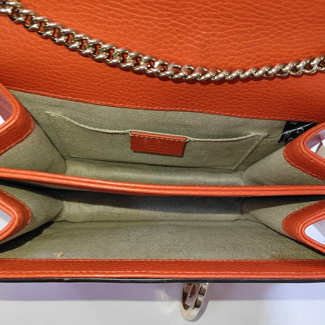 Authenticated pre-owned  Interlocking G Calfskin Orange - Crossbody Bag at Looply
