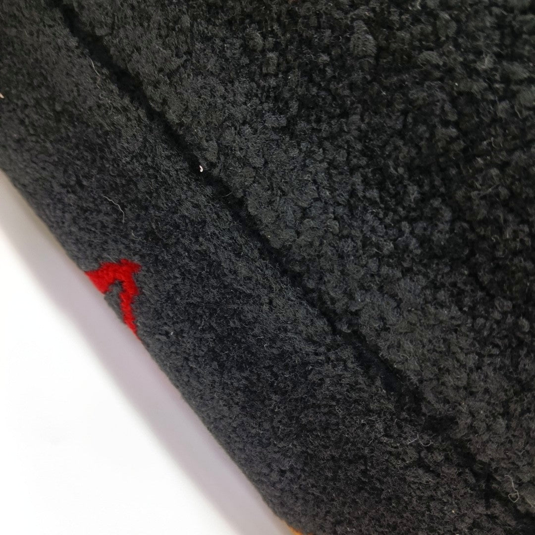 Authenticated pre-owned  Onthego GM Monogram Wool Black - Shoulder Bag at Looply
