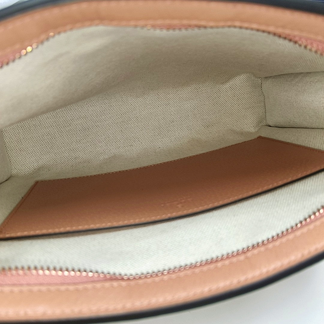 Authenticated pre-owned  Ophidia Monogram Canvas Pink - Clutch at Looply