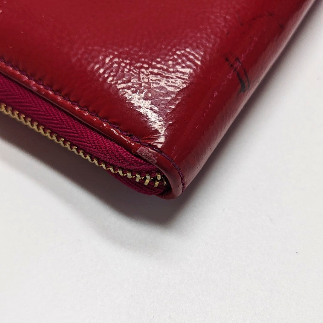 Authenticated pre-owned  Soho Calfskin Red Wallet - Wallet at Looply