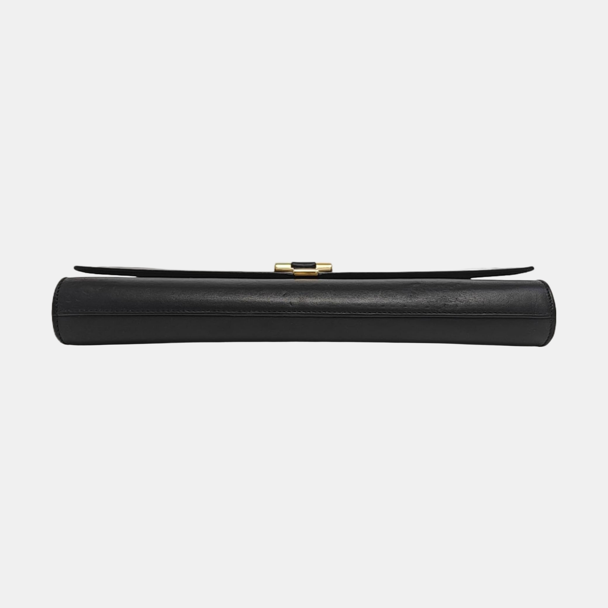 Authenticated pre-owned  Chyc Y Ligne Calfskin Black - Clutch at Looply