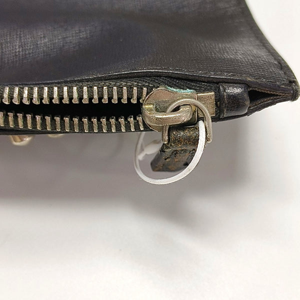 Authenticated pre-owned  Karlito Calfskin Black - Clutch at Looply