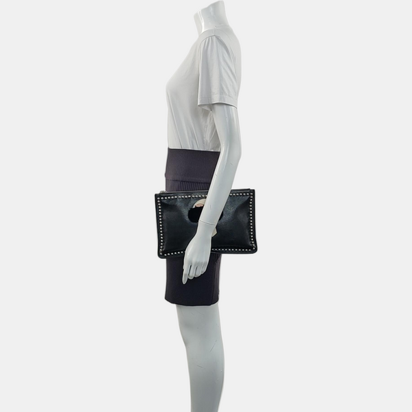 Authenticated pre-owned  Karlito Calfskin Black - Clutch at Looply
