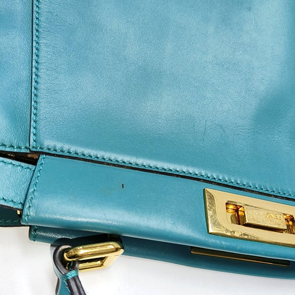 Authenticated pre-owned  Peekaboo Medium Calfskin Green - Top Handle Bag at Looply