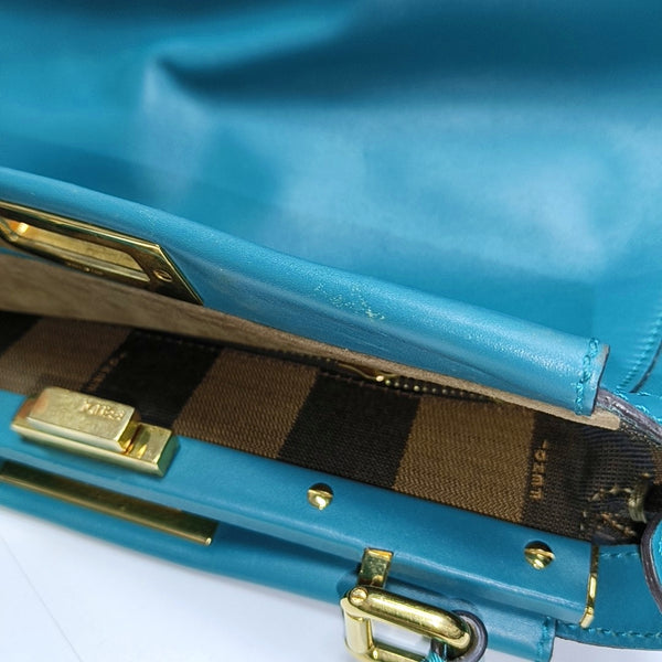 Authenticated pre-owned  Peekaboo Medium Calfskin Green - Top Handle Bag at Looply