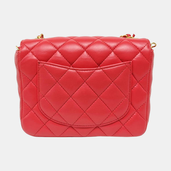 Authenticated pre-owned  Classic Flap Quilted Lambskin Red - Shoulder Bag at Looply