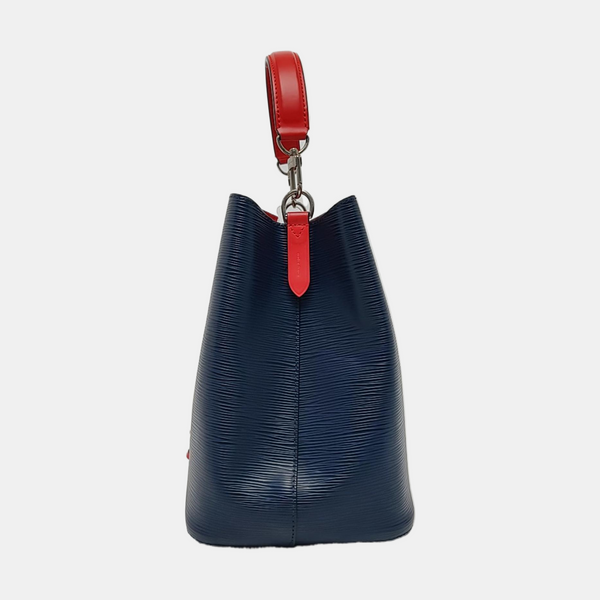 Authenticated pre-owned  NéoNoé MM Calfskin Blue - Shoulder Bag at Looply