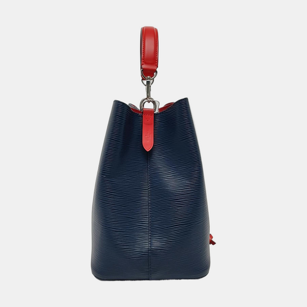 Authenticated pre-owned  NéoNoé MM Calfskin Blue - Shoulder Bag at Looply