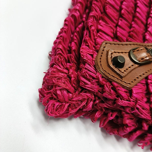 Authenticated pre-owned  Classic City Special Material Pink - Clutch at Looply