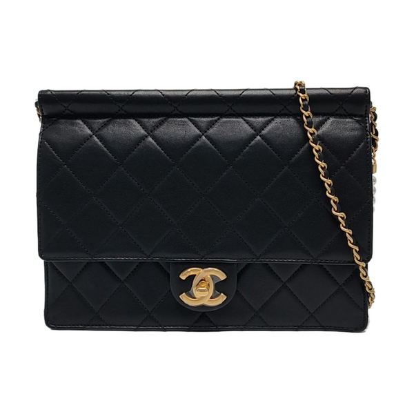 Authenticated pre-owned  Classic Flap Quilted Calfskin Black - Shoulder Bag at Looply