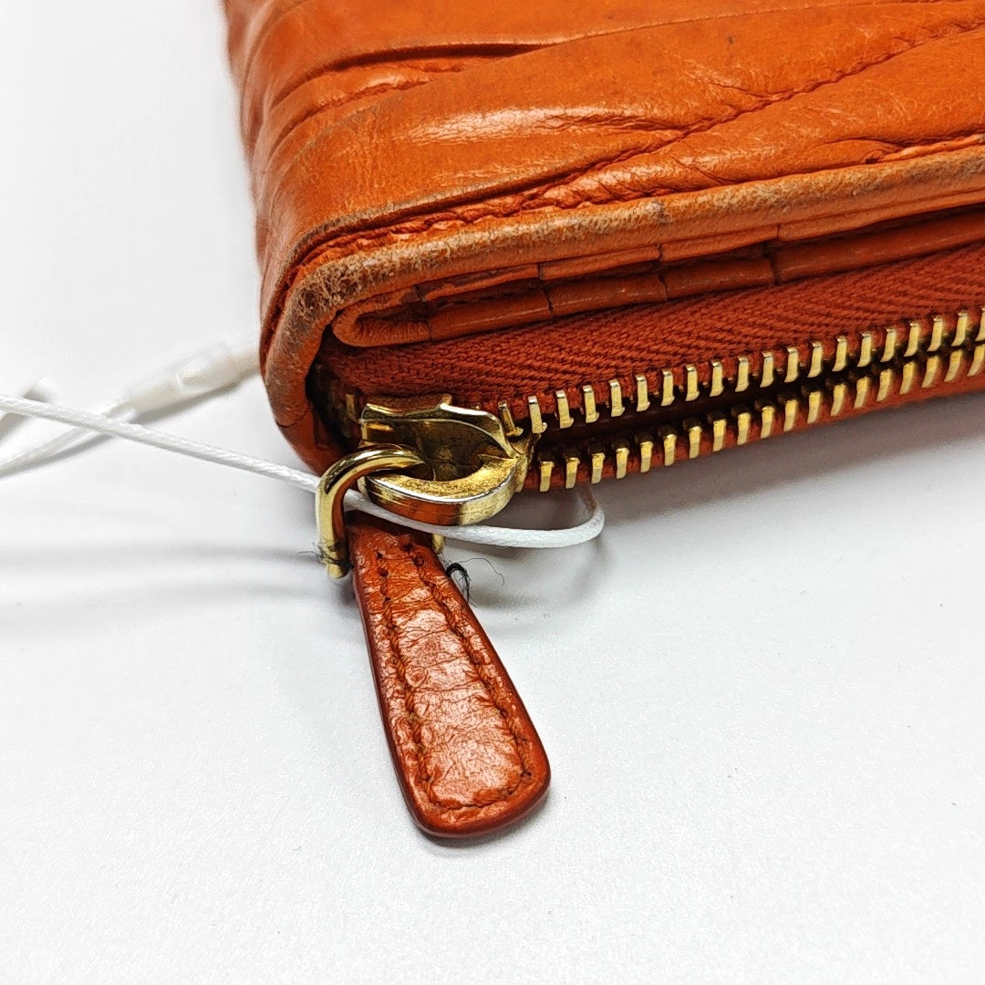 Matelassé Quilted Lambskin Orange Card Holder