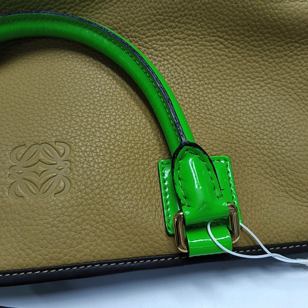Authenticated pre-owned  Amazona Calfskin Yellow - Top Handle Bag at Looply