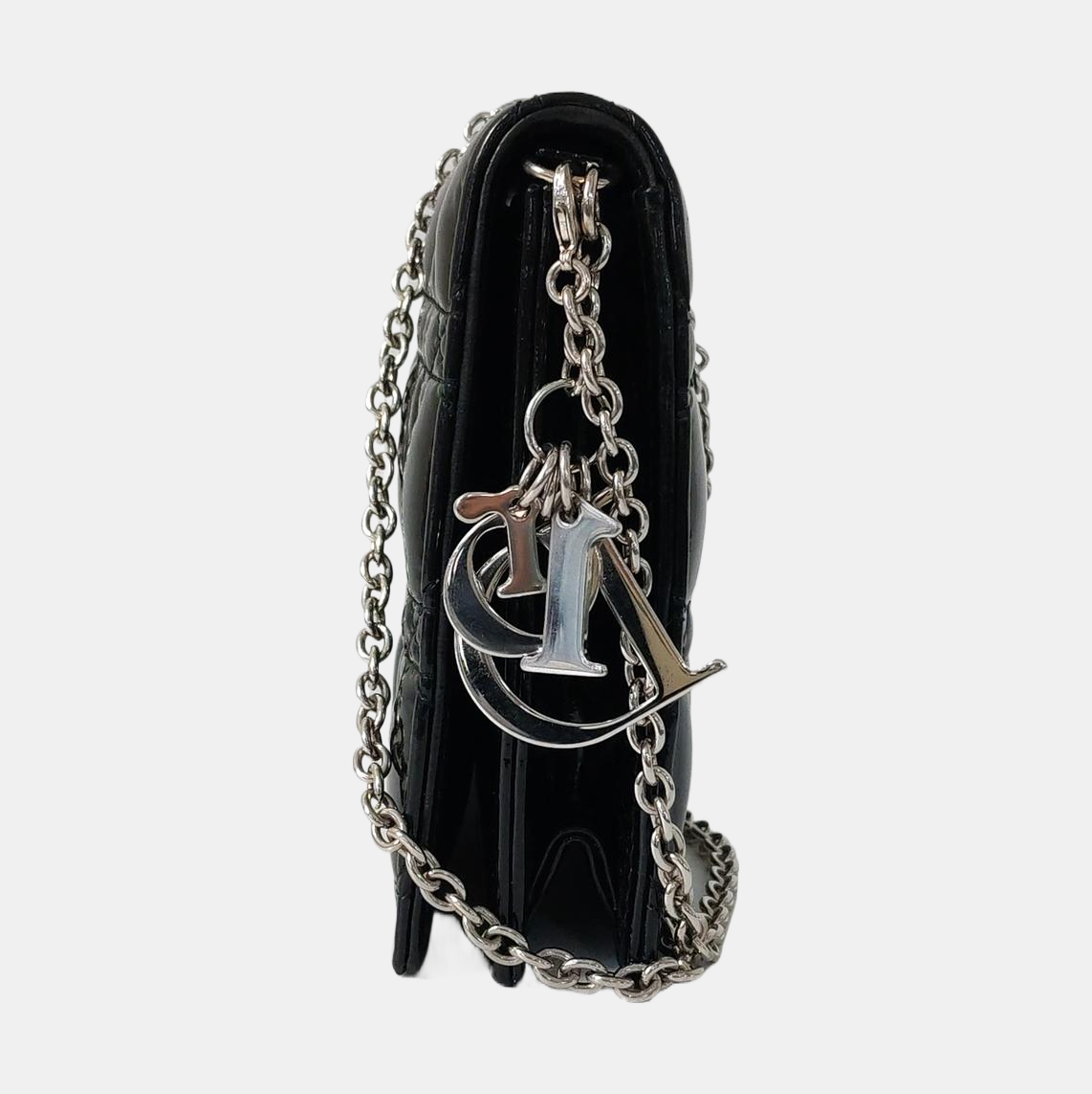 Authenticated pre-owned  Dior Lady Dior Cannage Patent Leather Black - Shoulder Bag at Looply