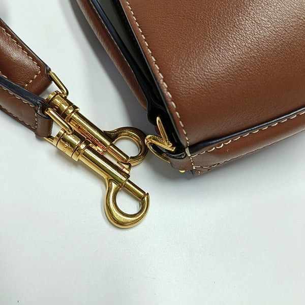 Authenticated pre-owned  Bucket 16 Calfskin Brown - Shoulder Bag at Looply