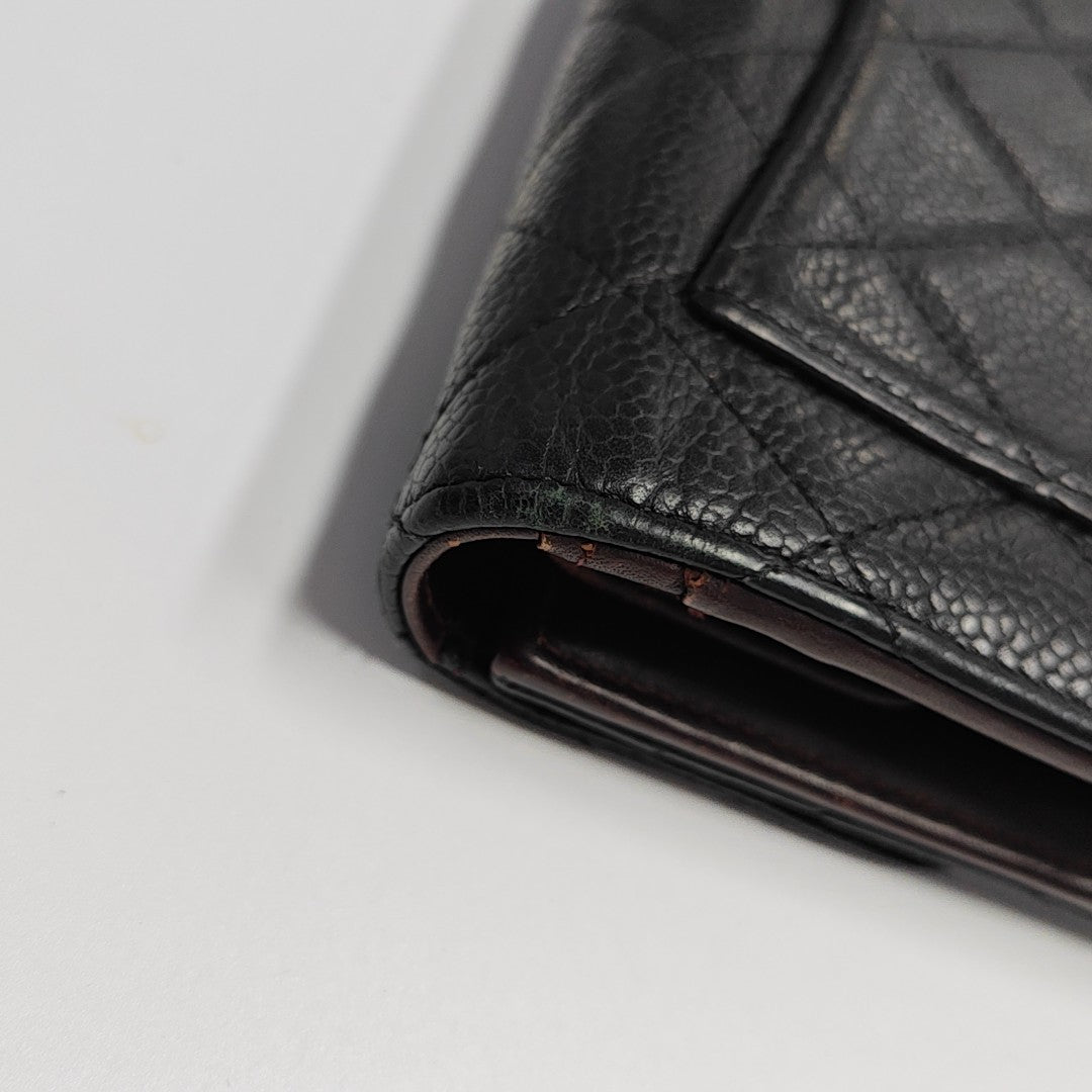 Classic Flap Quilted Grained Calfskin Black Wallet