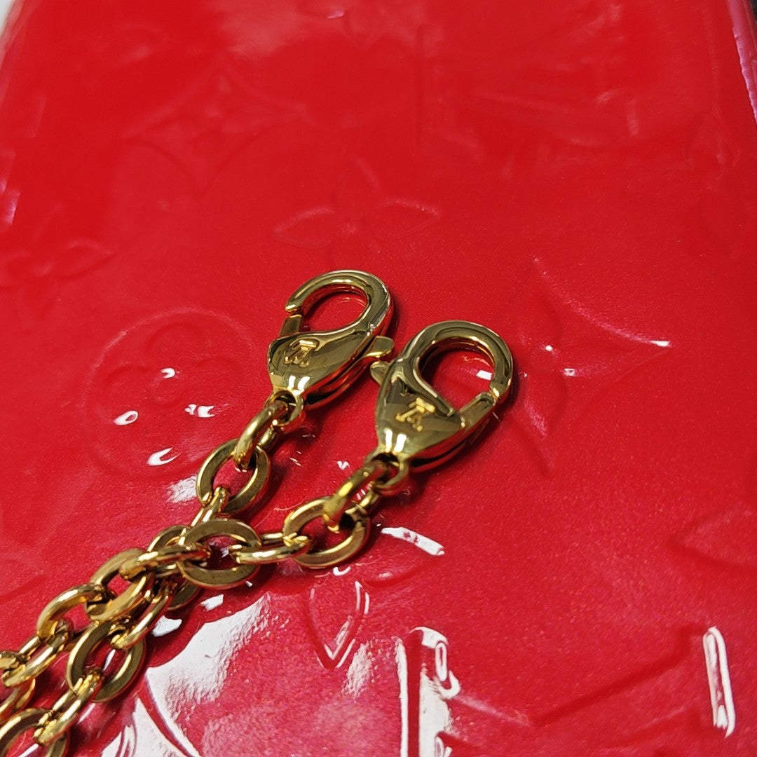 Authenticated pre-owned  Félicie Monogram Patent Leather Red - Shoulder Bag at Looply