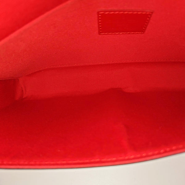 Authenticated pre-owned  Félicie Monogram Patent Leather Red - Shoulder Bag at Looply